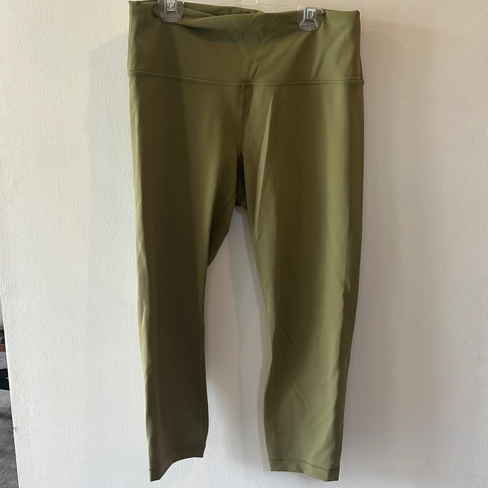 Lululemon Instill Cropped Leggings